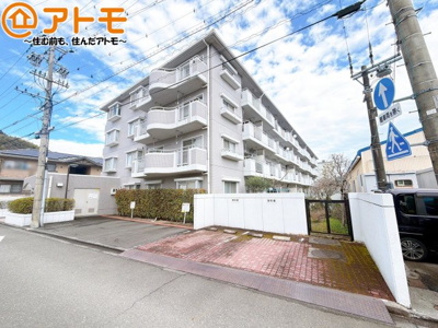 【外観】 | チュリス川合