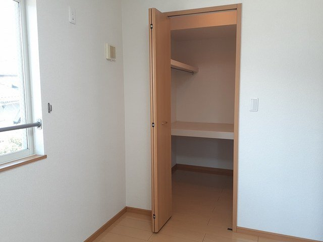 ヴィラ・かたかご　Ⅲの収納