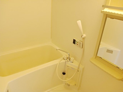 【浴室】 | メゾン・リーヴ | お風呂で日々の疲れを落としましょう