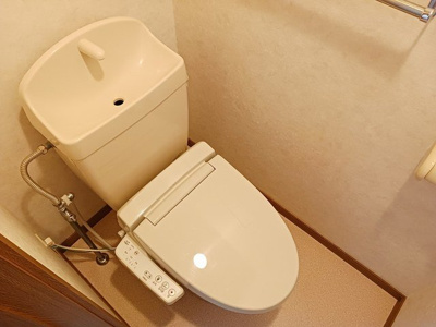 【トイレ】 | メゾン・リーヴ | シンプルで使いやすいトイレです