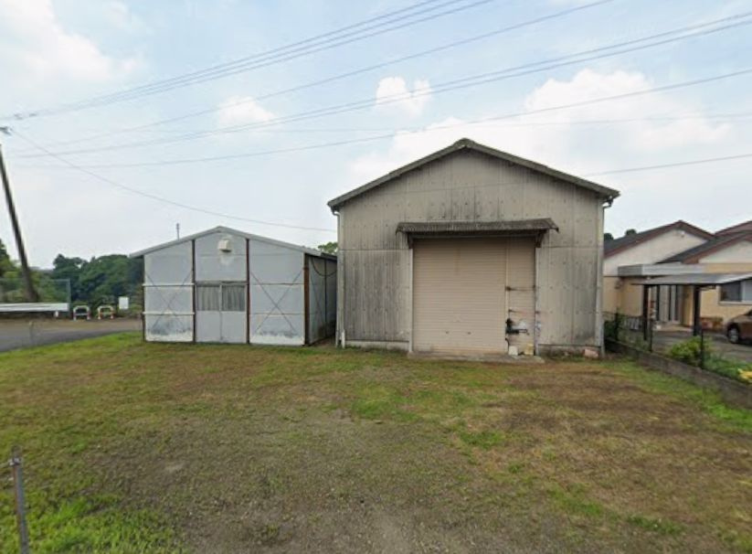 都城市鷹尾５丁目の倉庫の外観