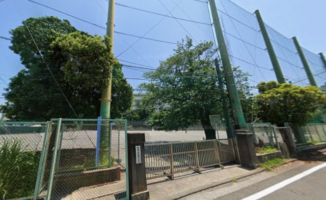 ライオンズマンション磯子第５のその他|横浜市立屏風浦小学校徒歩3分と近いので親御様も安心の距離ですね。