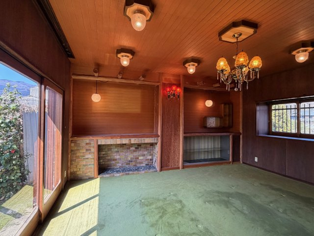 御所市東持田　中古戸建の洋室|洋室♪