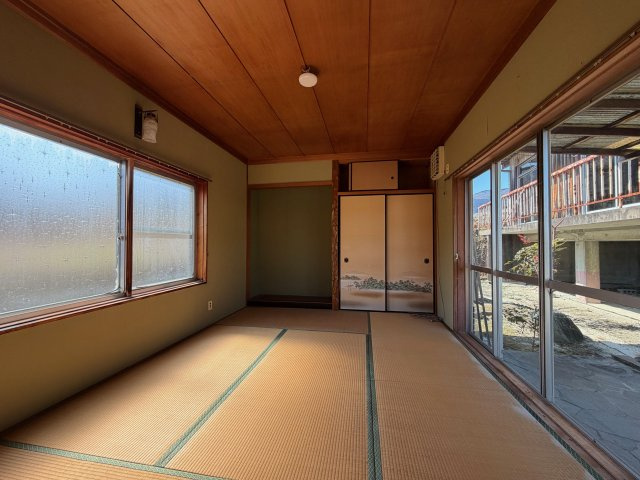御所市東持田　中古戸建の和室|離れのお部屋♪