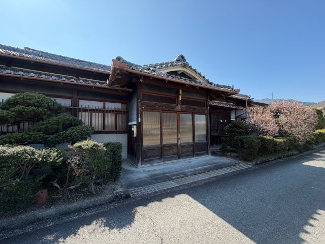 御所市東持田　中古戸建の外観|趣のある平屋!(^^)!