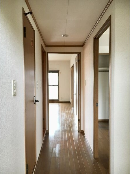サンライズ八熊の内装|物件の内装です
