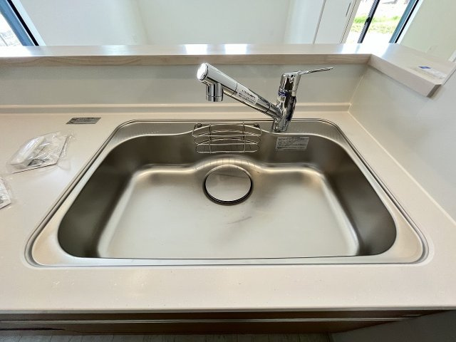 【キッチン】 | 福岡市南区若久5丁目5期　1号棟（全1棟）【仲介手数料無料・0円】 | 施工例。施工例は完成時と異なる場合があります。
