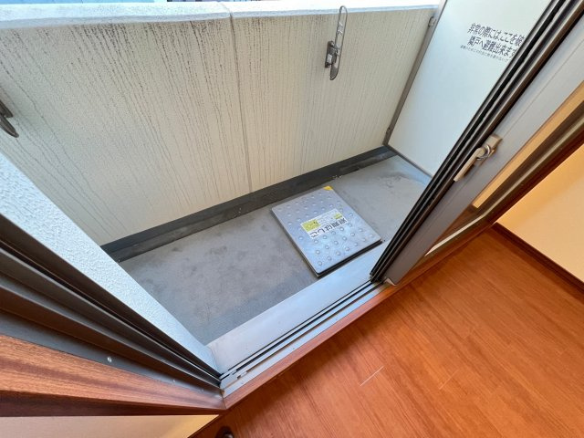 プルミエール南本町のバルコニー