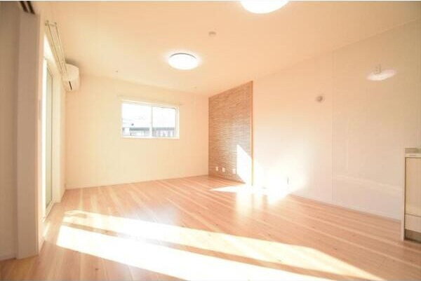 刈谷市大正町戸建賃貸B棟　　刈谷市の賃貸ならクラスホーム刈谷店の居間・リビング