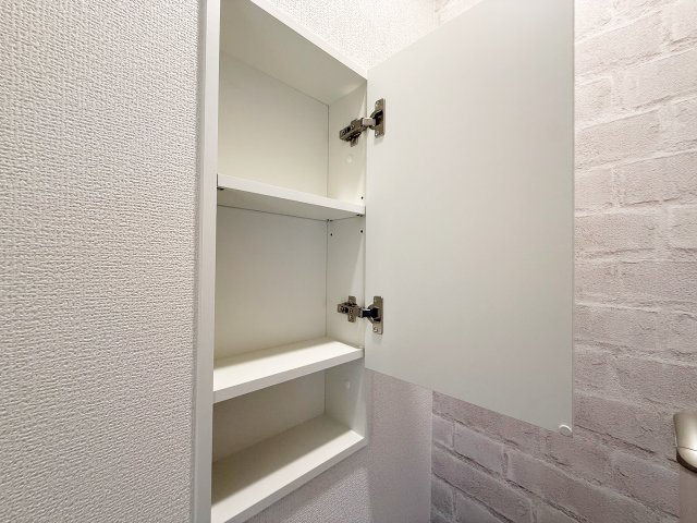 新築戸建　ブルーミングガーデン園部町横田1号2期の収納|現地写真