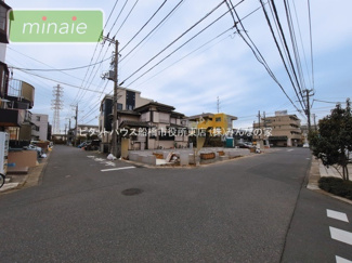 【前面道路含む現地写真】 | 前面道路6m　全室南向き　塩焼　B号棟 | 前面道路です。