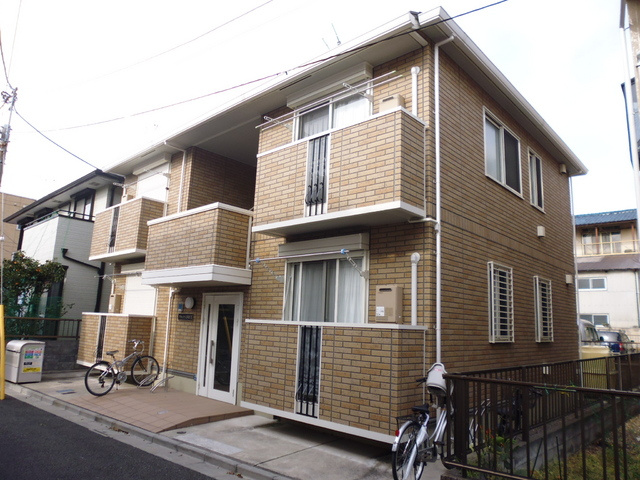 アネックス浮間Ⅱの外観|レンガ調でオシャレな外壁の建物です。