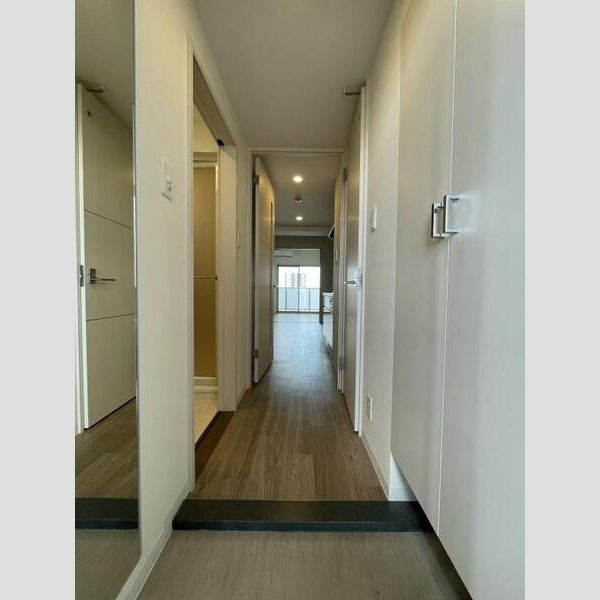 ストームの玄関