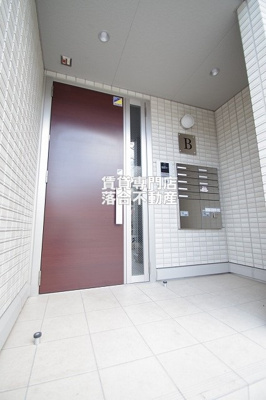 【エントランス】 | クローバー相生 | オートロック付きで安心♪