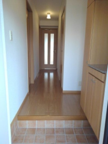 ポート・レーゼ　Ａの玄関|毎日通る玄関はこちらです