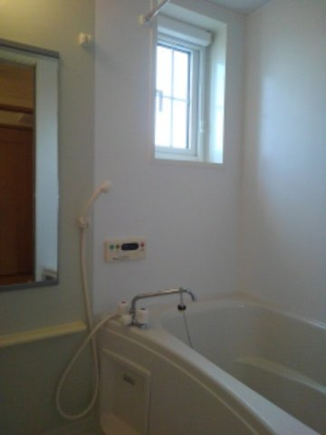 ポート・レーゼ　Ａの浴室|お風呂です