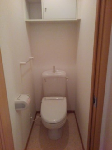 ポート・レーゼ　Ａのトイレ|コンパクトで使いやすいトイレです