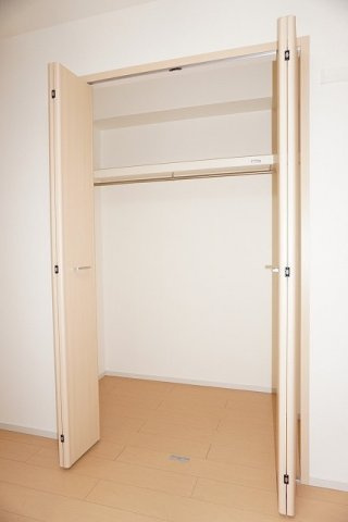 コーポ・サンピアの収納|ちょっとした収納スペースも充実しています