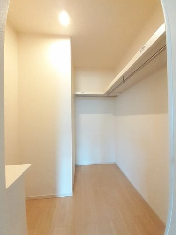 ルミエール　ヴォアレＢの収納|たっぷりとした収納スペースです