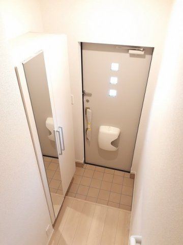 クオーレＢの玄関|ゆったりとした玄関です
