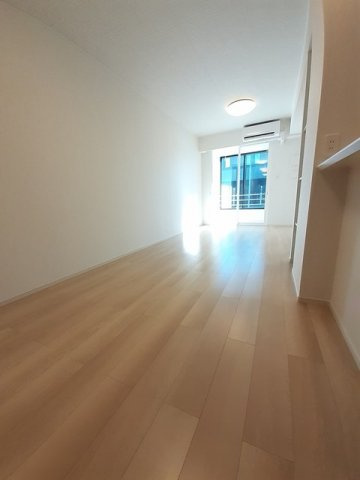 クオーレＣの居間・リビング|こちらのリビングで趣味の時間をお楽しみください