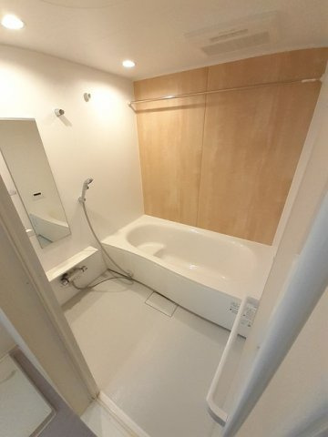 クオーレＣの浴室|ゆったり過ごせるお風呂です