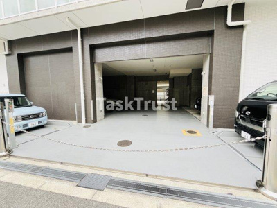 【駐車場】 | クレグラン北梅田