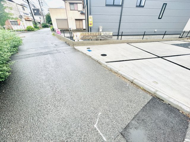 千葉市稲毛区園生町2期の前面道路含む現地写真