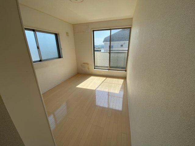 中清戸3丁目　中古戸建の洋室