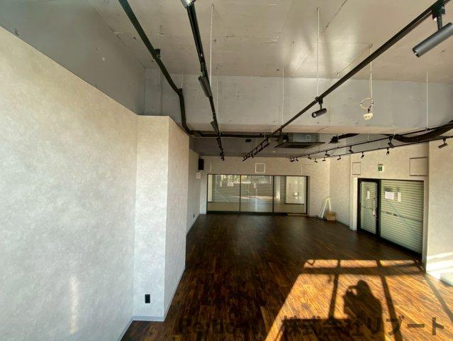 コープ野村本八幡の内装