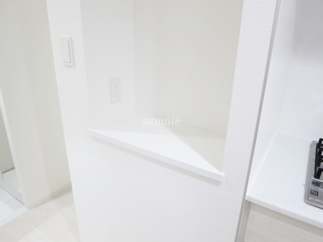 フュージョナル上十条のキッチン|コンセント付きの収納♪何置きましょう☆彡