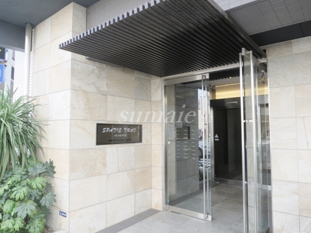 スパシエトラッド赤羽のエントランス|こちらが入口です☆