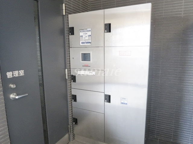 スパシエトラッド赤羽のその他共用部分|宅配ボックスです☆