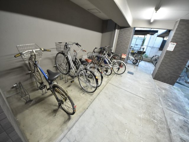 ディナスティ福島の設備|ディナスティ福島　駐輪場