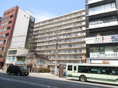 四条大宮グランドコーポの外観