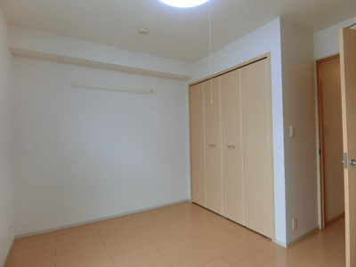 【洋室】 | フレーシアⅡ