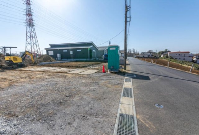 【前面道路含む現地写真】 | 八街市朝日