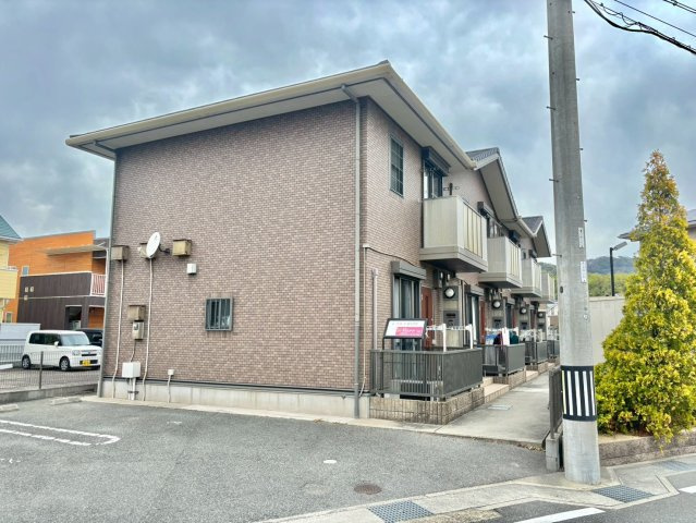 レグルス英賀保の外観