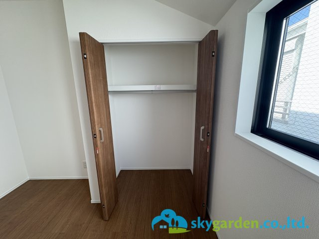 茅ヶ崎市松が丘2丁目　新築戸建　全3棟1号棟の収納|たっぷりとした収納スペースです