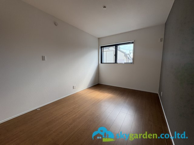 茅ヶ崎市松が丘2丁目　新築戸建　全3棟1号棟の寝室|落ち着いて過ごせるお部屋なので、寝室にいかがでしょうか