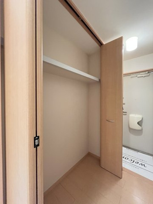 【収納】 | リビングタウン観音寺Ｅ棟 | イメージ203号室の写真