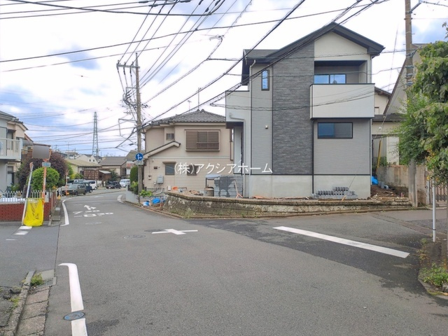 所沢市小手指南1丁目・全1棟　新築一戸建　～北西角地～の前面道路含む現地写真|現地写真（2026年6月10日撮影）