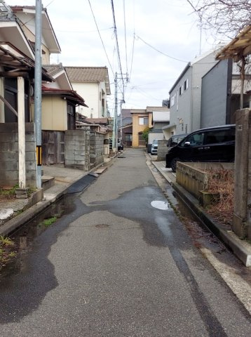 新潟市中央区白山浦2丁目の前面道路含む現地写真