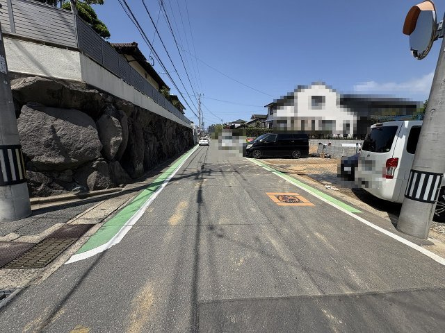 【その他】 | 福岡市東区若宮4丁目4期　1号棟（全4棟）【仲介手数料無料・0円】 | 現地写真。前面道路です。