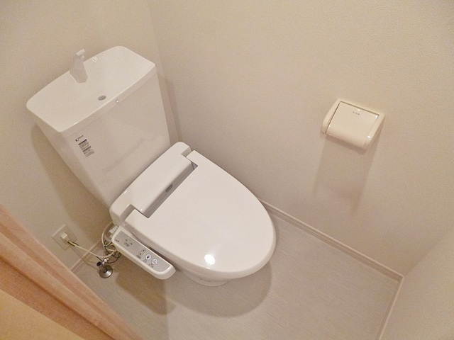 リブリ・ソフィア中央のトイレ|温水洗浄便座です！