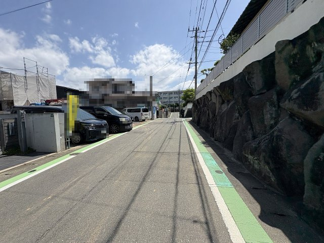 【その他】 | 福岡市東区若宮4丁目4期　2号棟（全4棟）【仲介手数料無料・0円】 | 現地写真。前面道路です。