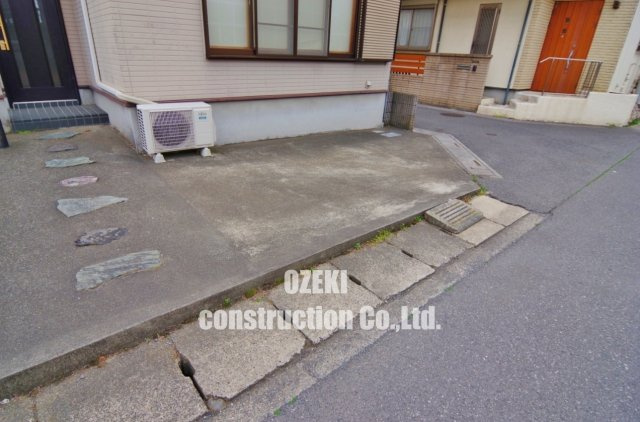 せんげん台注文住宅戸建の駐車場
