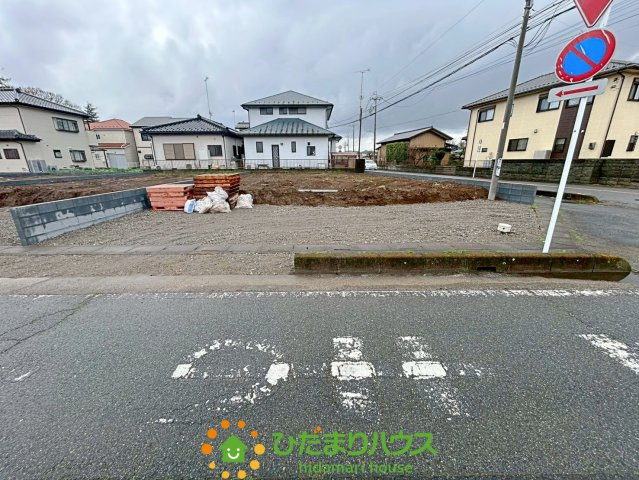 加須市三俣1丁目　新築一戸建て　01　リーブルガーデンの駐車場|2026/３/２６　撮影