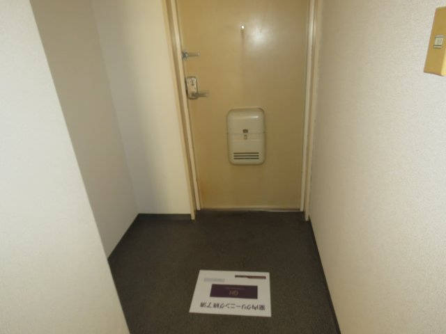 アーバンハイツ的場の玄関