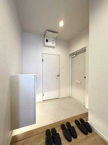 マンションニュー緑台B棟の玄関